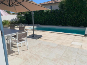 Villa Salvador 4 Chambres Piscine